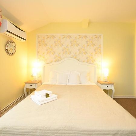 Vip Motel Restaurant Haţeg Eksteriør billede